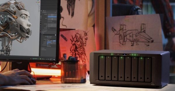 8 Bay DiskStation (Diskless,4GB, DDR4) - Image 2